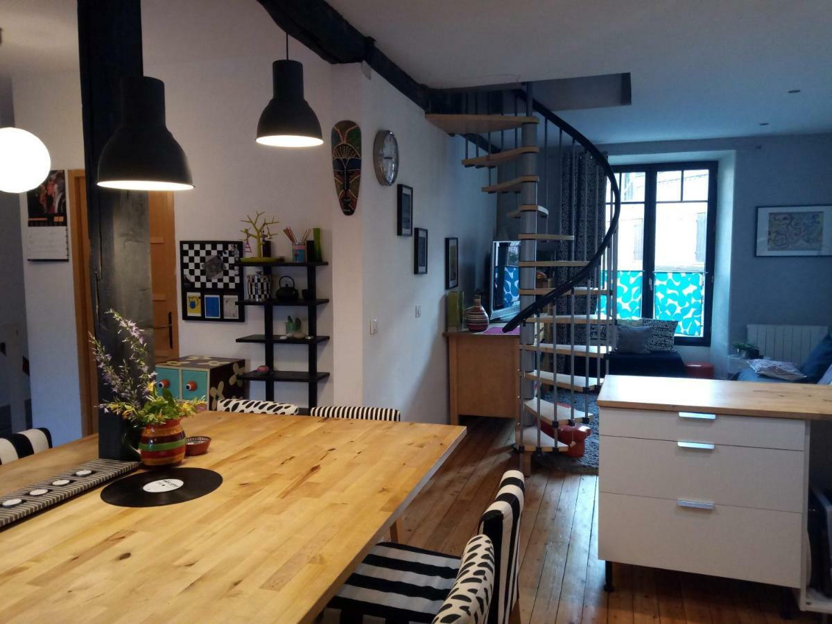 Appartement Cosy Et Chaleureux Saint-Arnoult-en-Yvelines Esterno foto