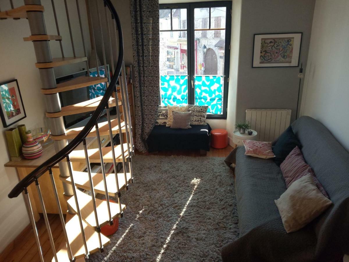 Appartement Cosy Et Chaleureux Saint-Arnoult-en-Yvelines Esterno foto