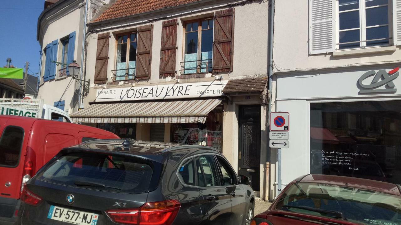 Appartement Cosy Et Chaleureux Saint-Arnoult-en-Yvelines Esterno foto
